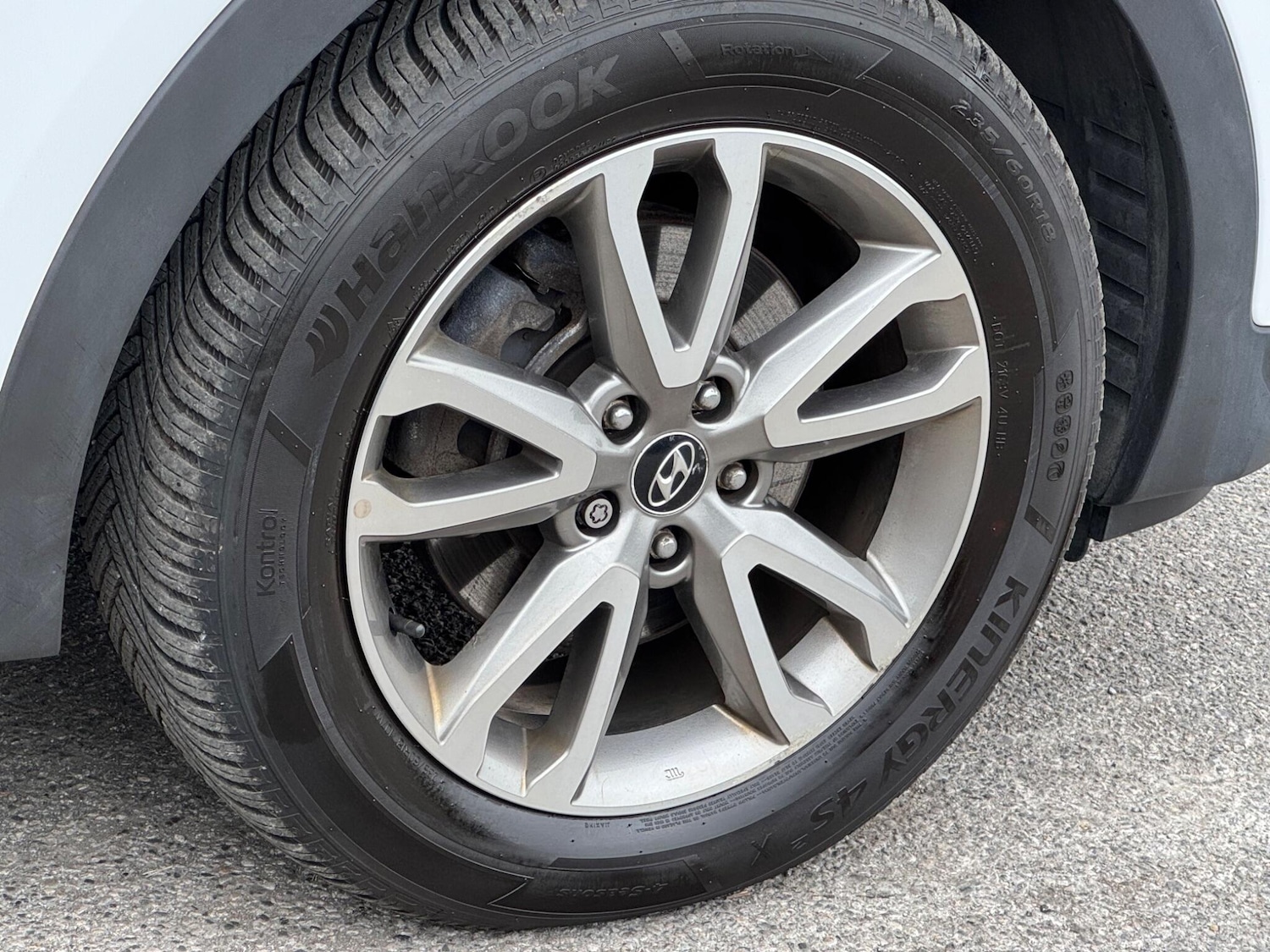 Used Hyundai Santa Fe 2013 for sale - 76161102: Photo 48