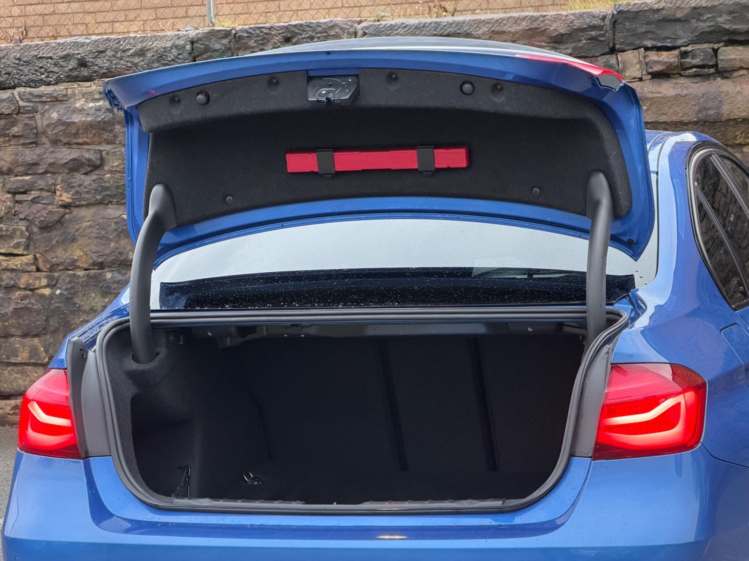 Used BMW 3 Series for sale - 77242524: Photo 23