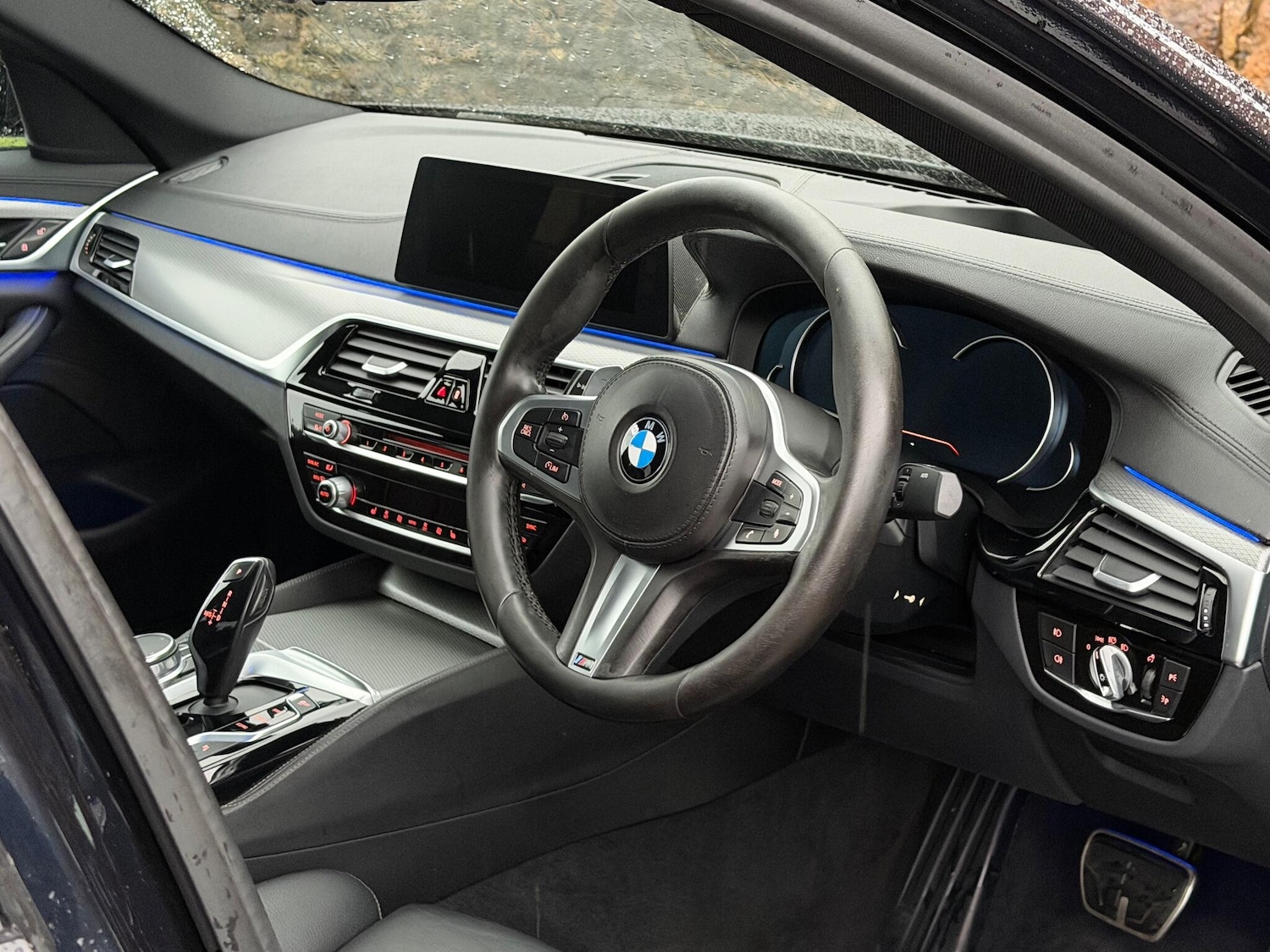 Used BMW 5 Series 2017 for sale - 76800903: Photo 12