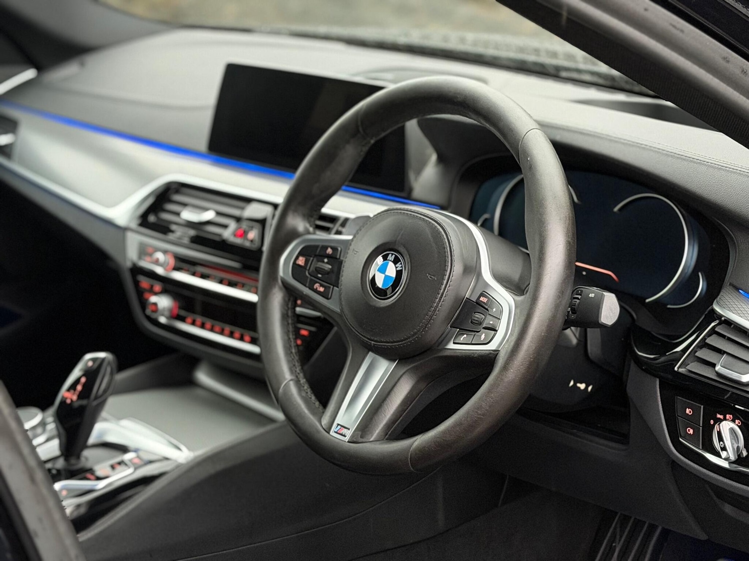 Used BMW 5 Series 2017 for sale - 76800903: Photo 13