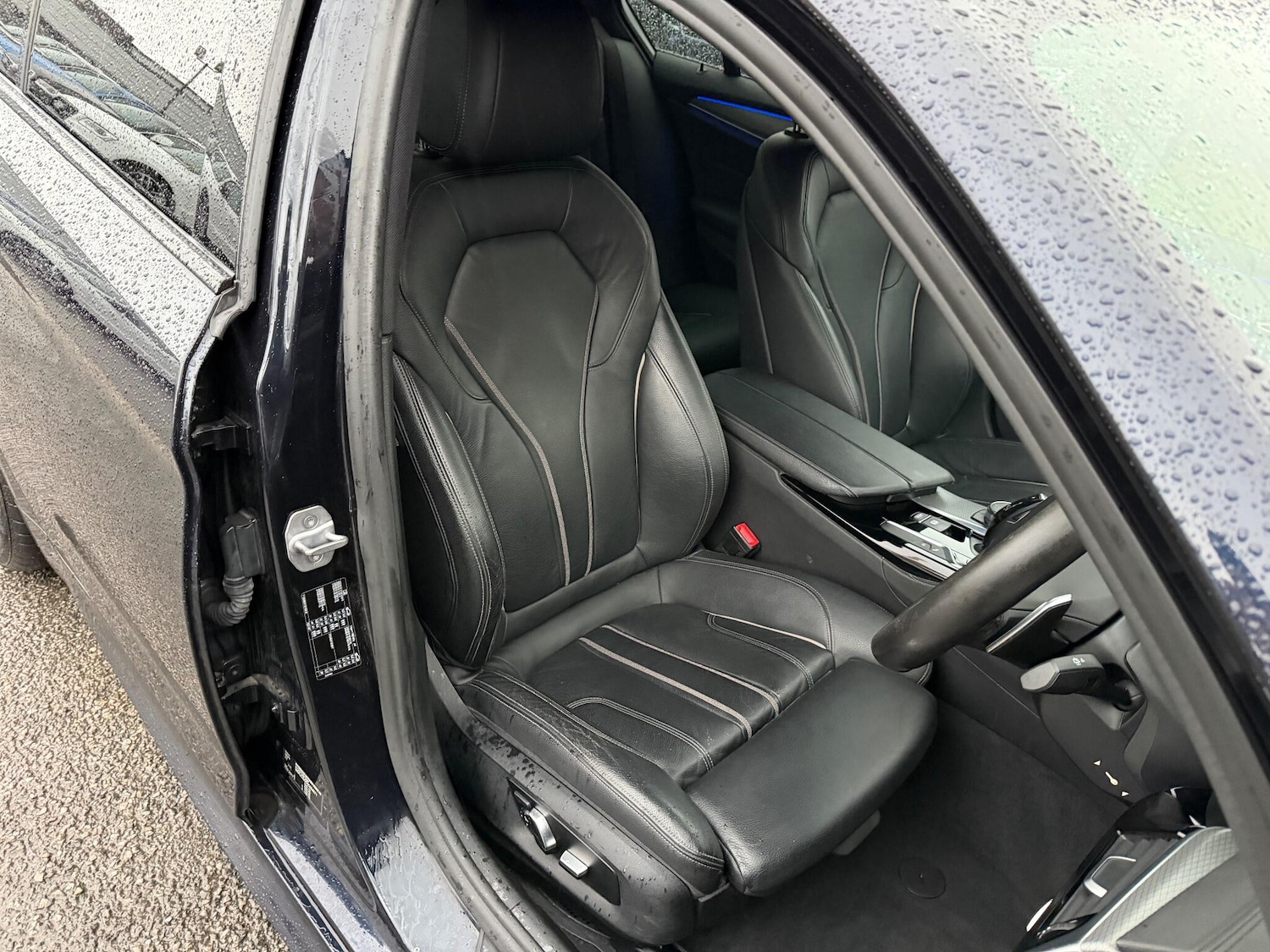 Used BMW 5 Series 2017 for sale - 76800903: Photo 17