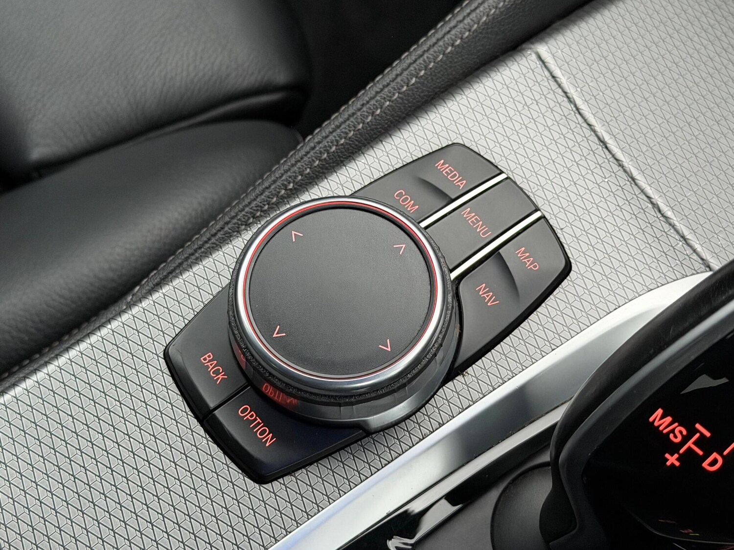 Used BMW 5 Series 2017 for sale - 76800903: Photo 47