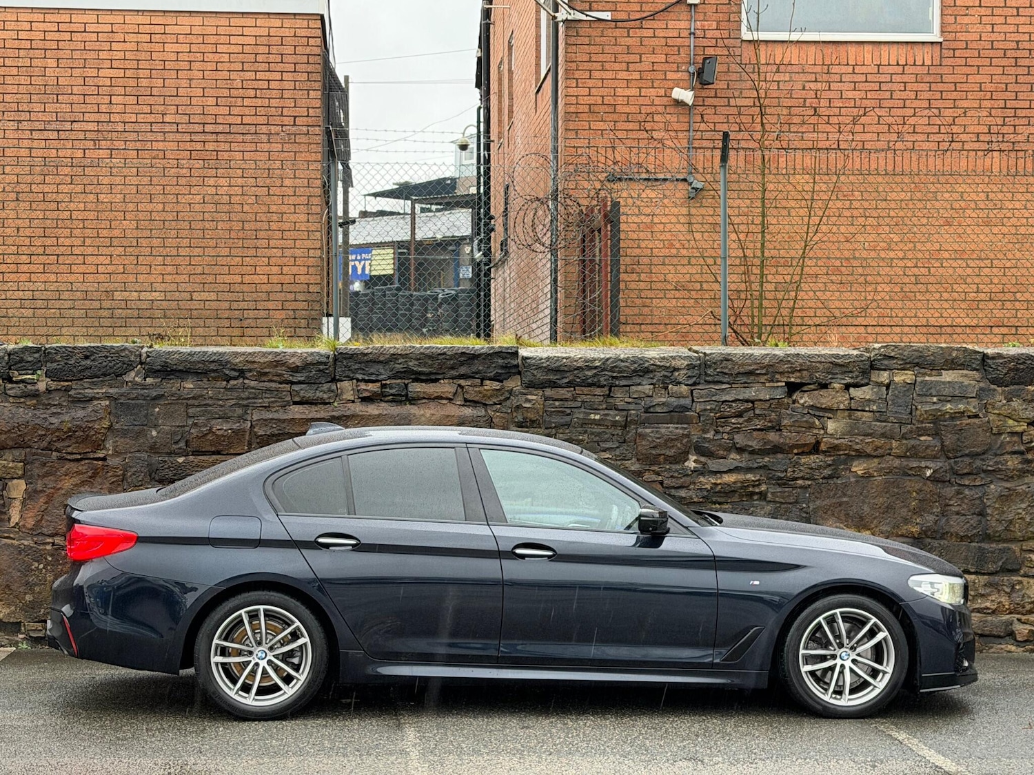 Used BMW 5 Series 2017 for sale - 76800903: Photo 8