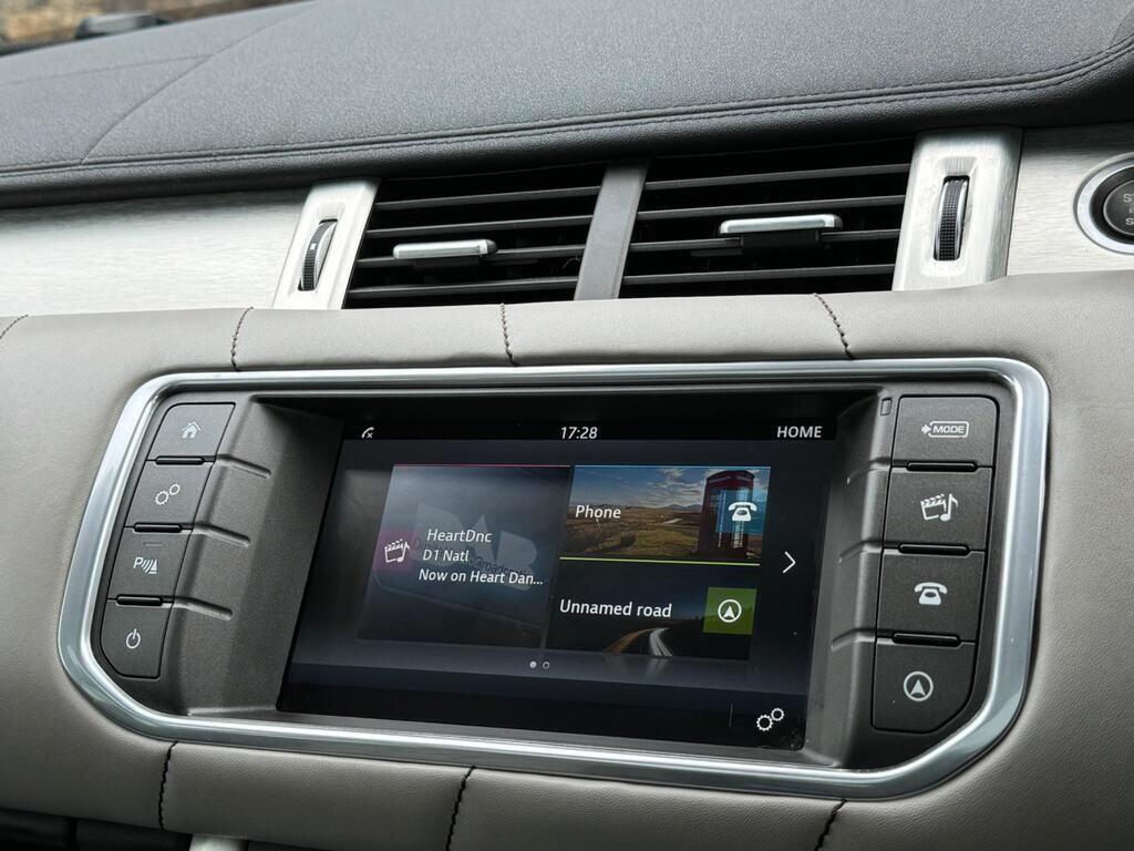 Used Land Rover Range Rover Evoque 2015 for sale - 76160984: Photo 32
