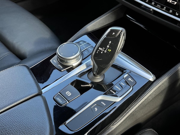 Used BMW 5 Series 2018 for sale - 76161105: Photo 44