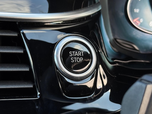 Used BMW 5 Series 2018 for sale - 76161105: Photo 54