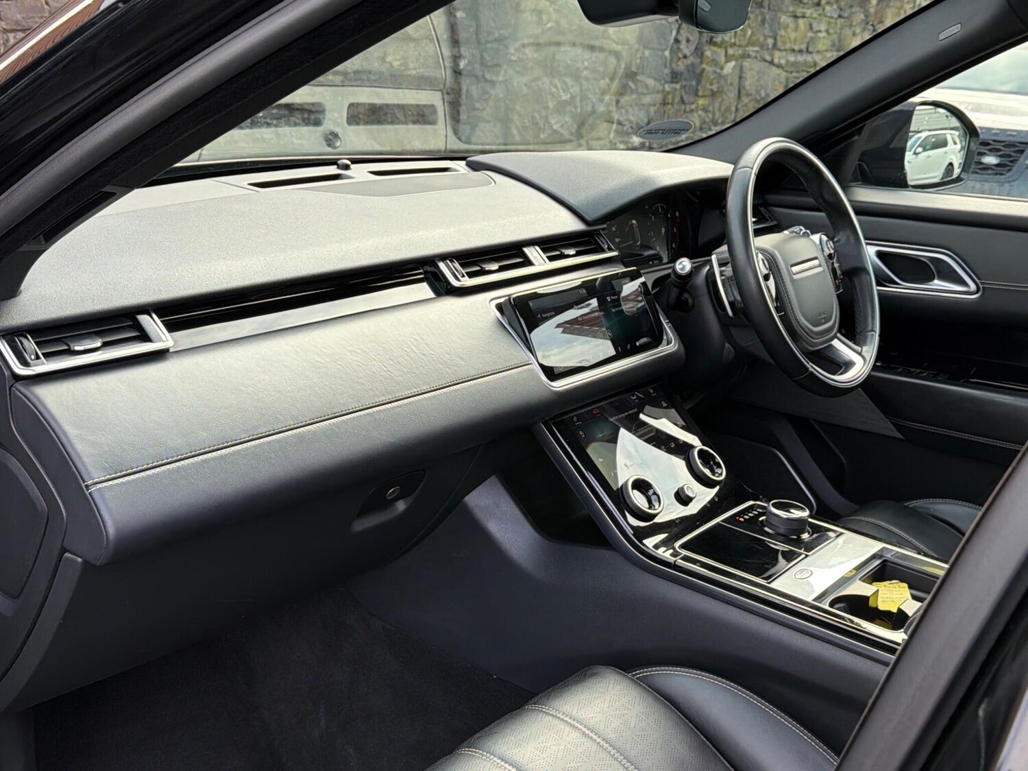Used Land Rover Range Rover Velar for sale - 77784532: Photo 15