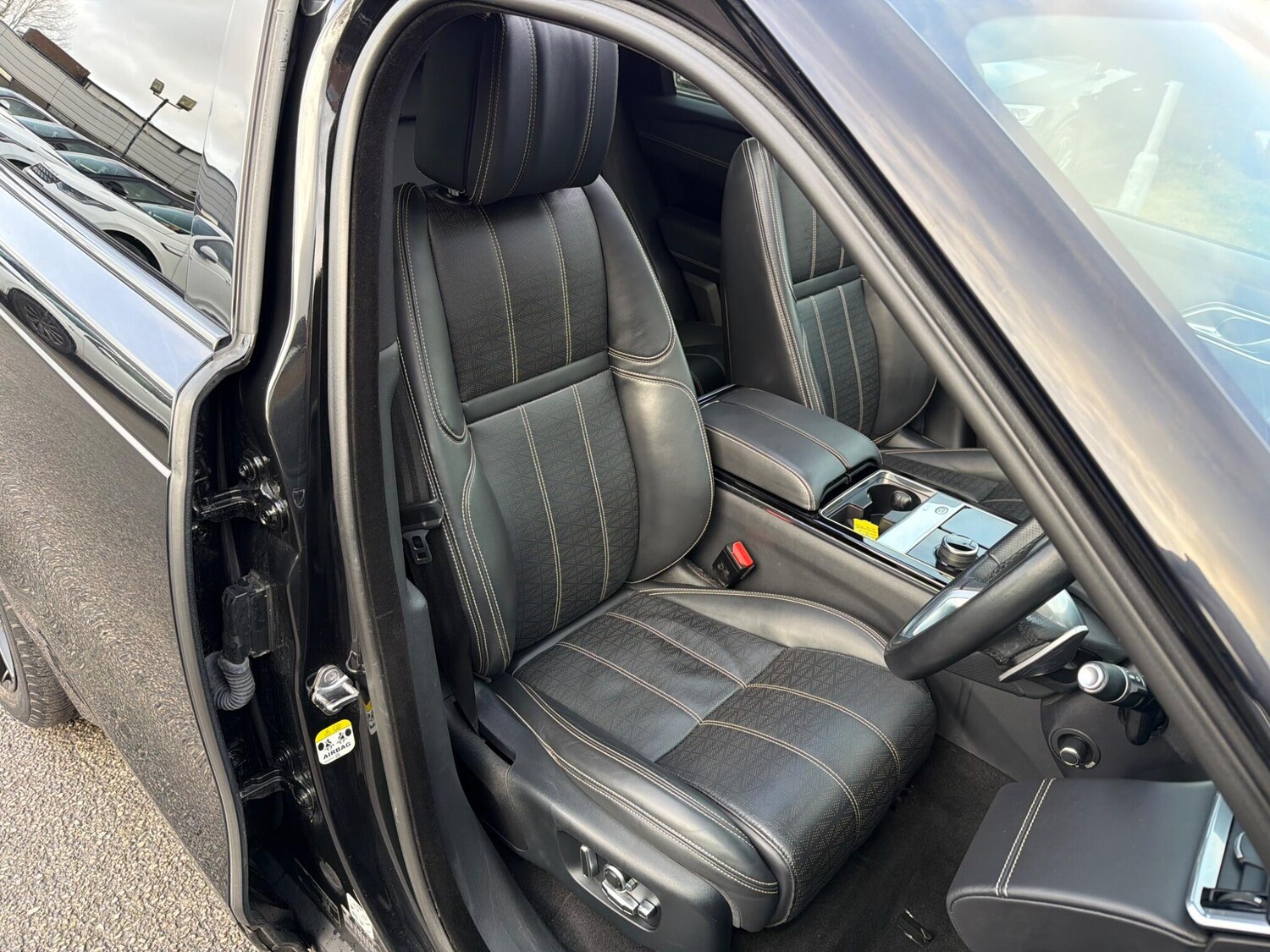 Used Land Rover Range Rover Velar for sale - 77784532: Photo 18