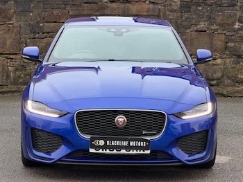 Used Jaguar XE 2020 for sale - 79116032: Photo