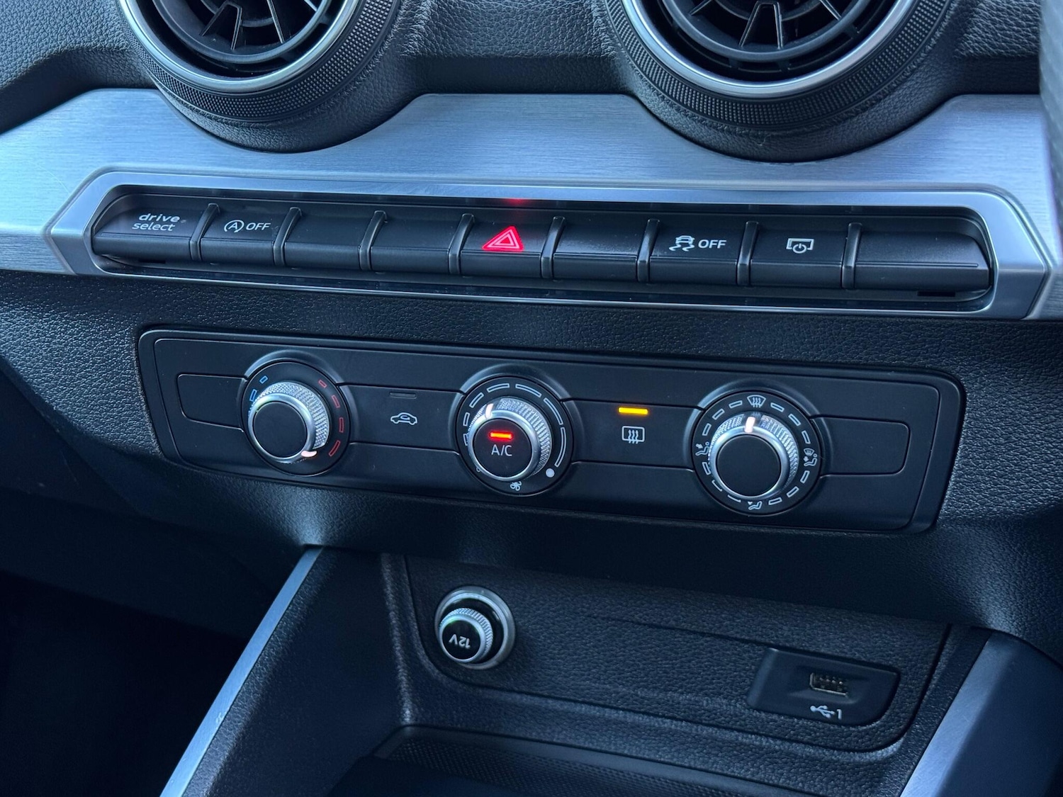 Used Audi Q2 2017 for sale - 76989066: Photo 36