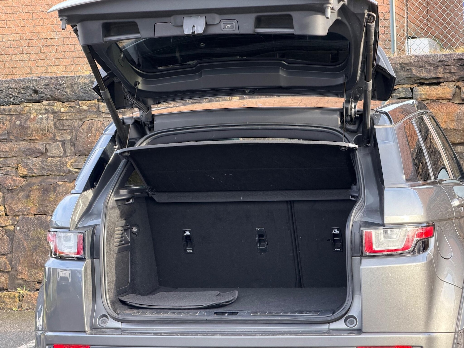 Used Land Rover Range Rover Evoque 2017 for sale - 77131330: Photo 20