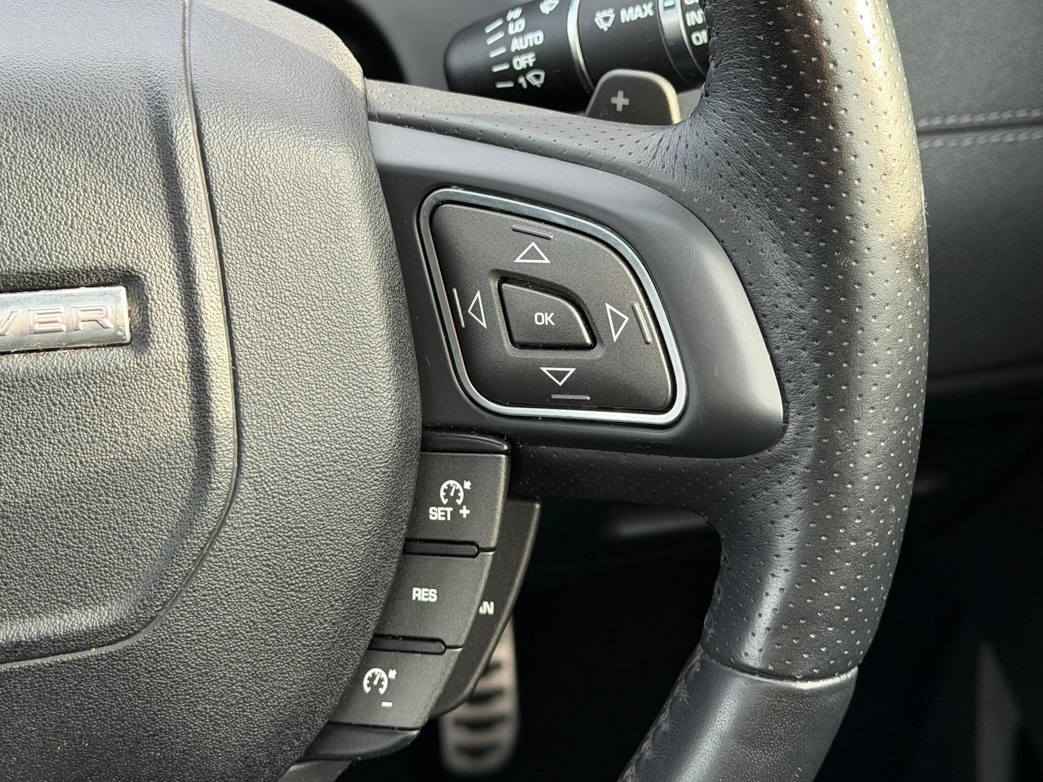 Used Land Rover Range Rover Evoque 2017 for sale - 77131330: Photo 25