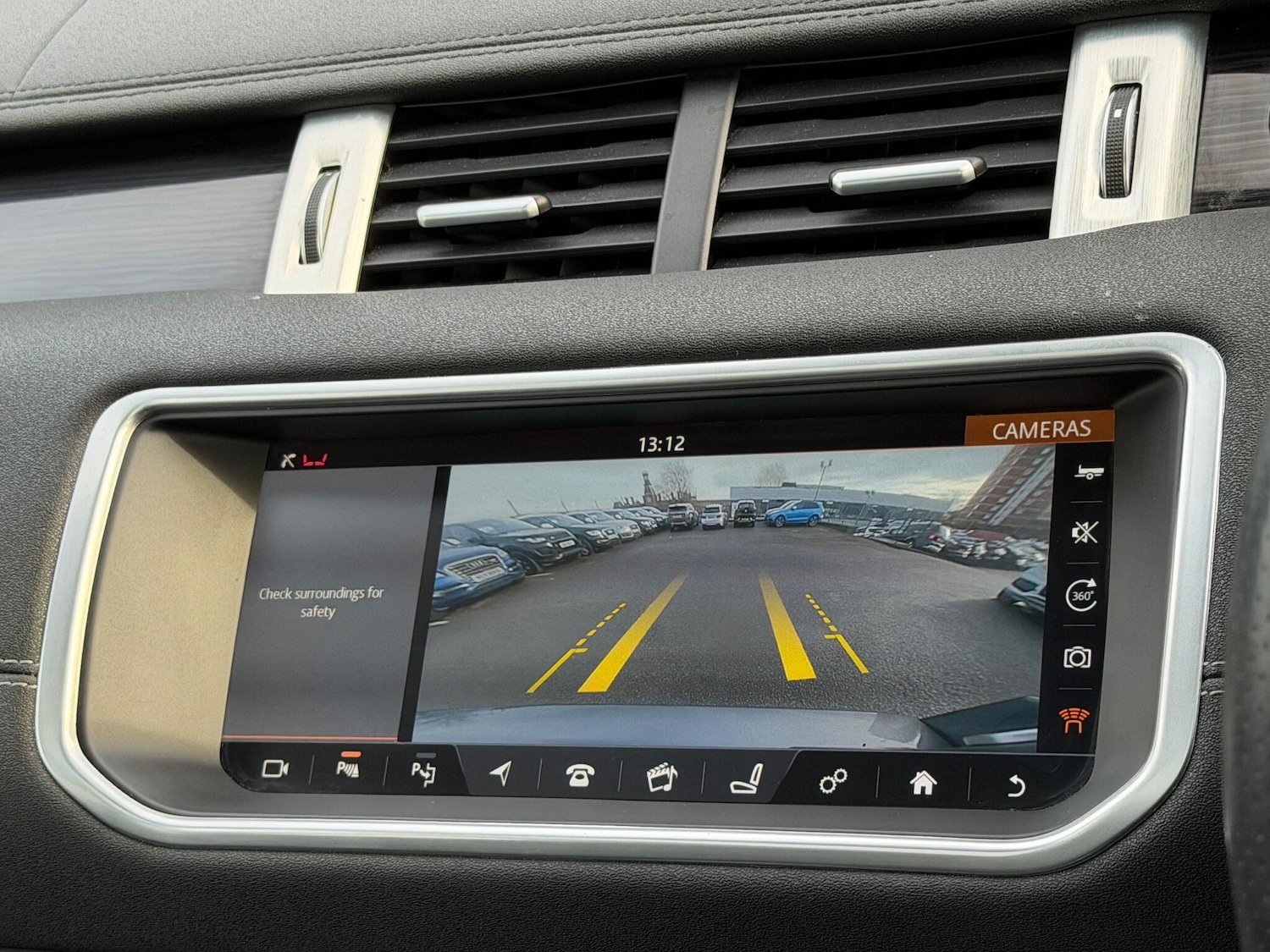 Used Land Rover Range Rover Evoque 2017 for sale - 77131330: Photo 37