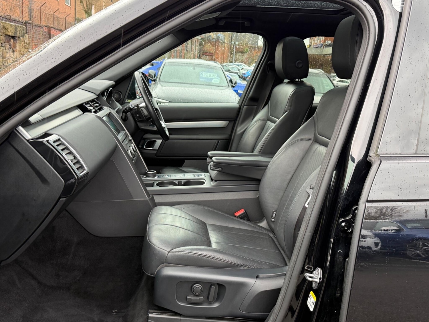 Used Land Rover Discovery 2020 for sale - 77278802: Photo 16