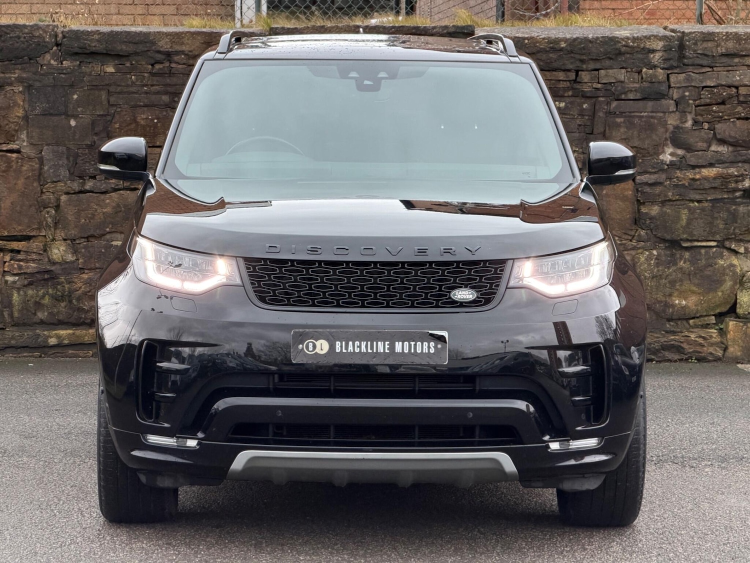 Used Land Rover Discovery 2020 for sale - 77278802: Photo 2