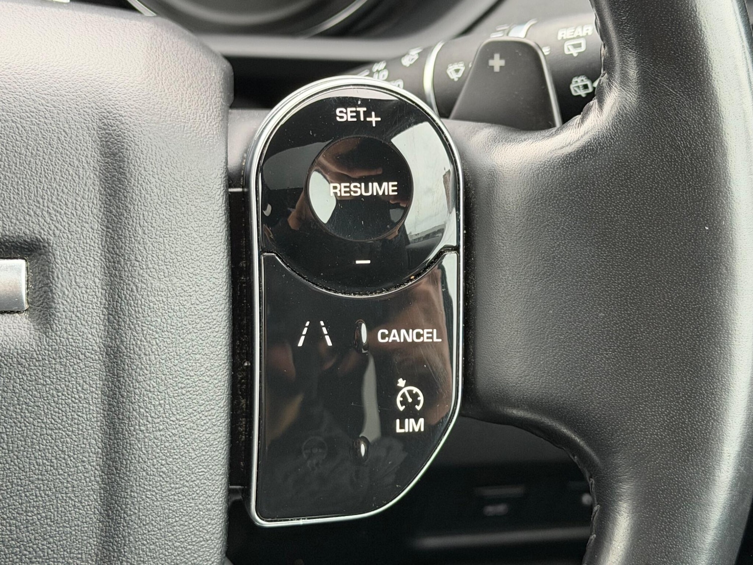 Used Land Rover Discovery 2020 for sale - 77278802: Photo 27