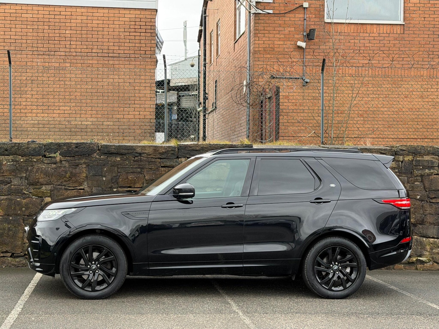 Used Land Rover Discovery 2020 for sale - 77278802: Photo 4