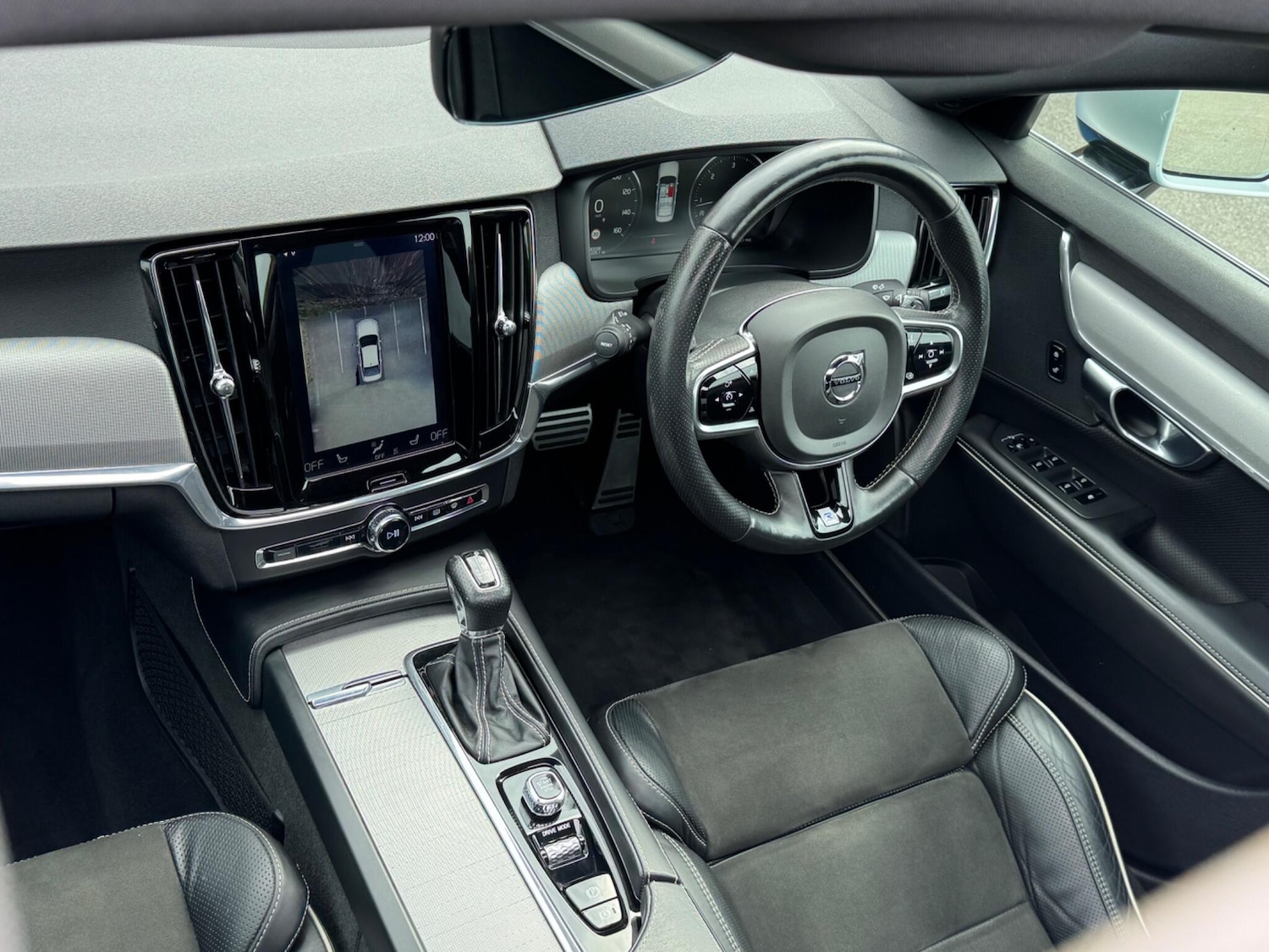 Used Volvo S90 2018 for sale - 76160978: Photo 10
