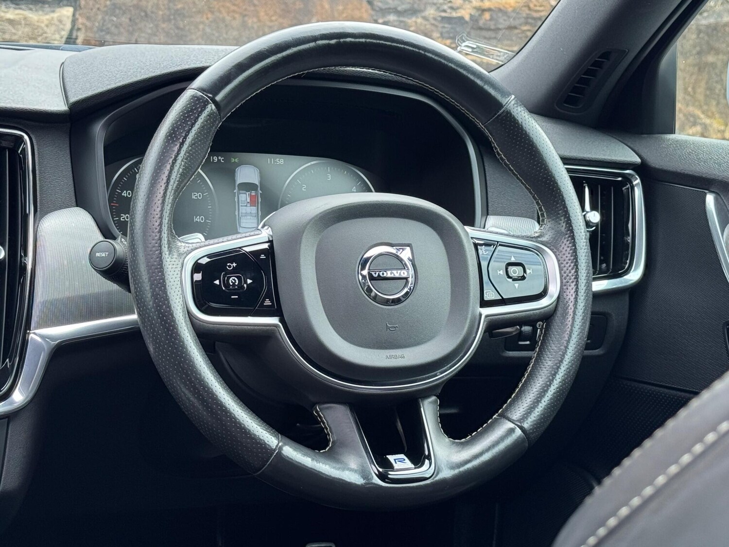 Used Volvo S90 2018 for sale - 76160978: Photo 27