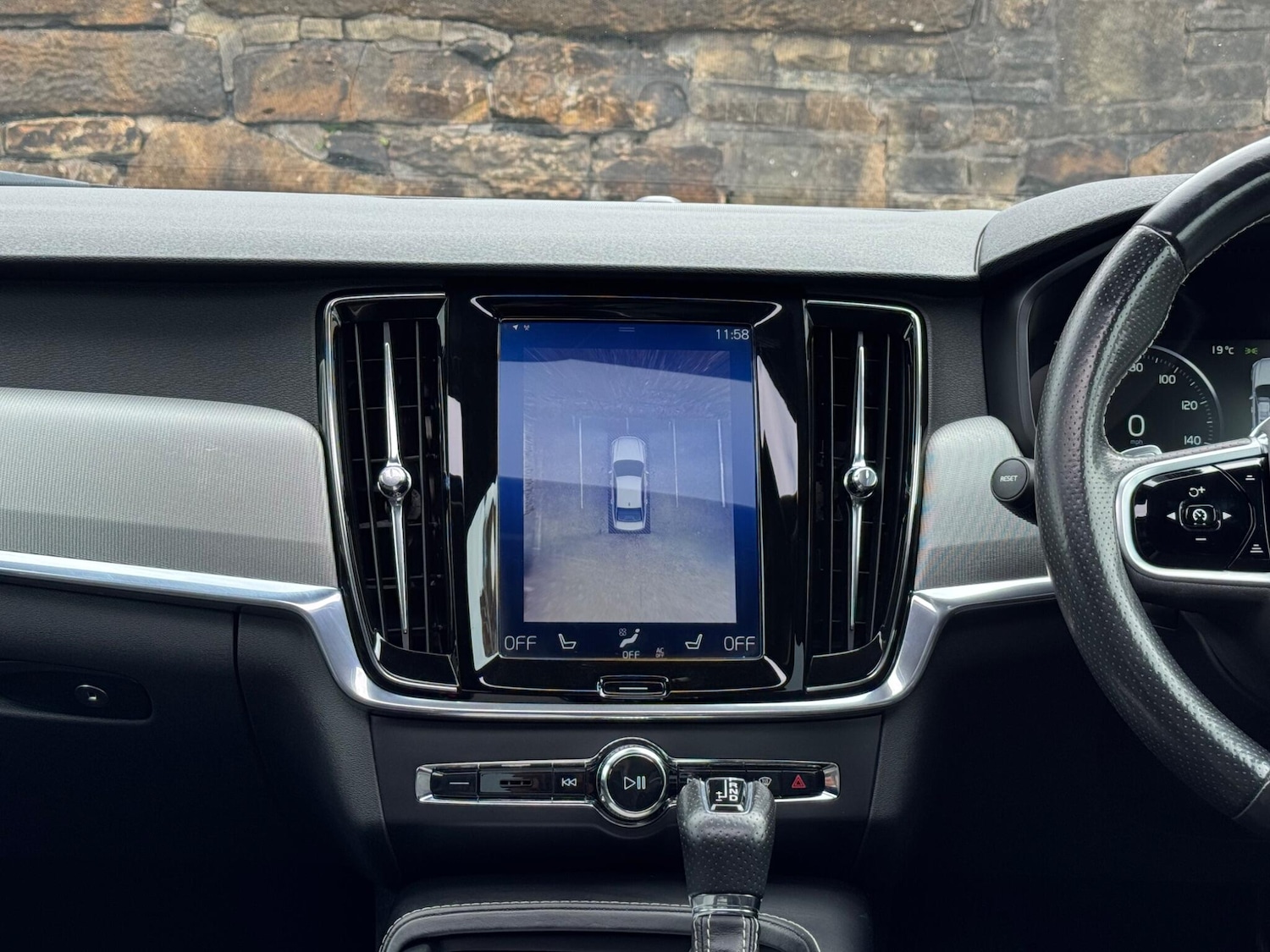 Used Volvo S90 2018 for sale - 76160978: Photo 30