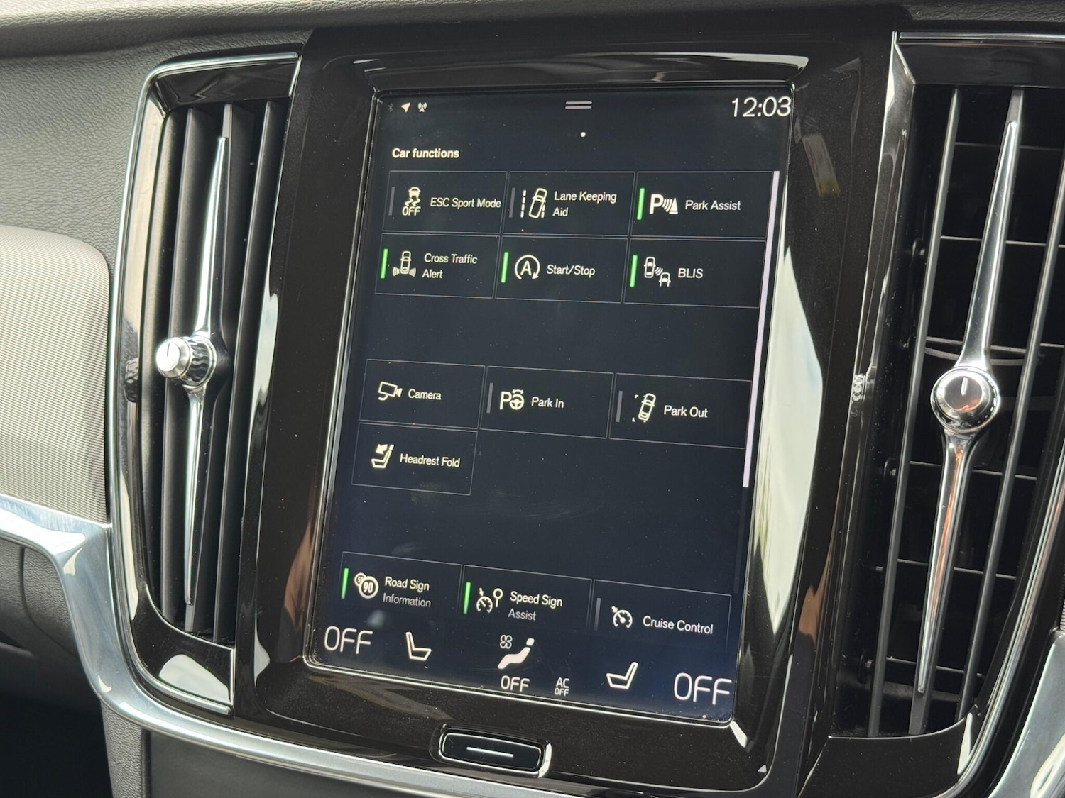 Used Volvo S90 2018 for sale - 76160978: Photo 36