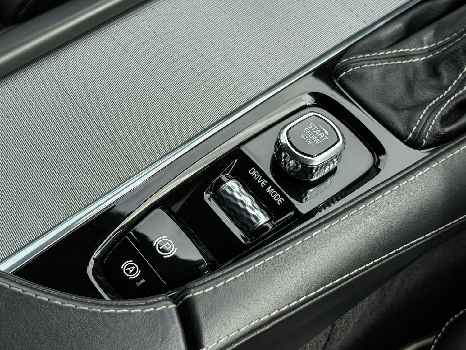 Used Volvo S90 2018 for sale - 76160978: Photo 43