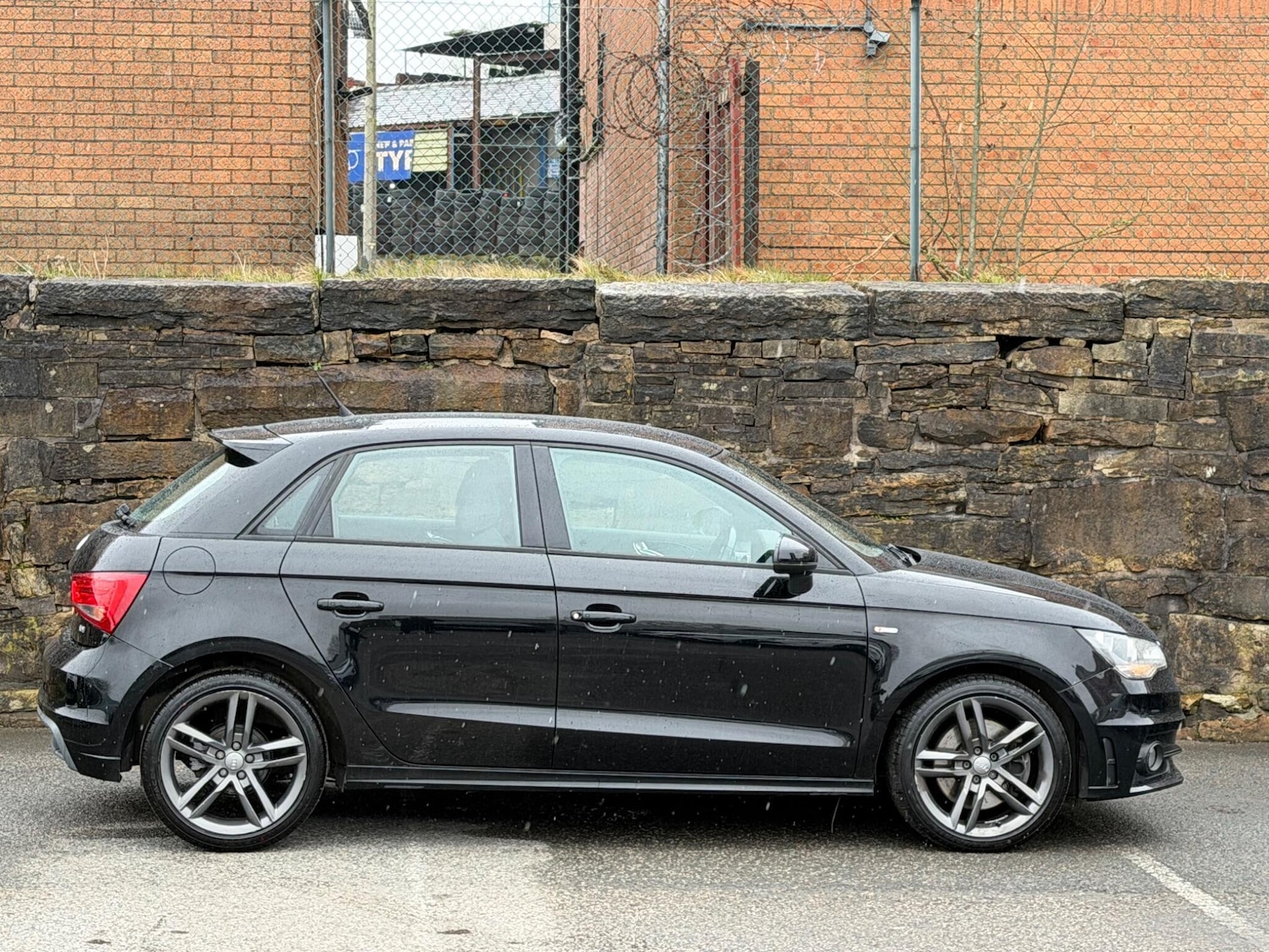 Used Audi A1 2014 for sale - 78058691: Photo 19