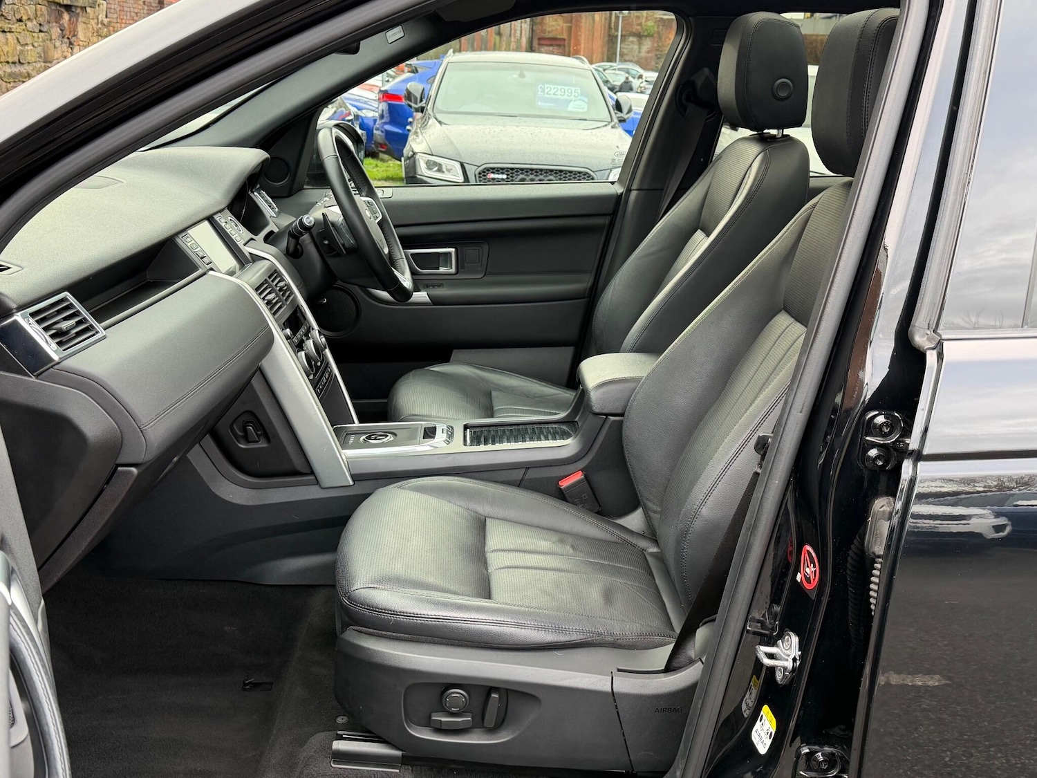 Used Land Rover Discovery Sport 2018 for sale - 77156170: Photo 16