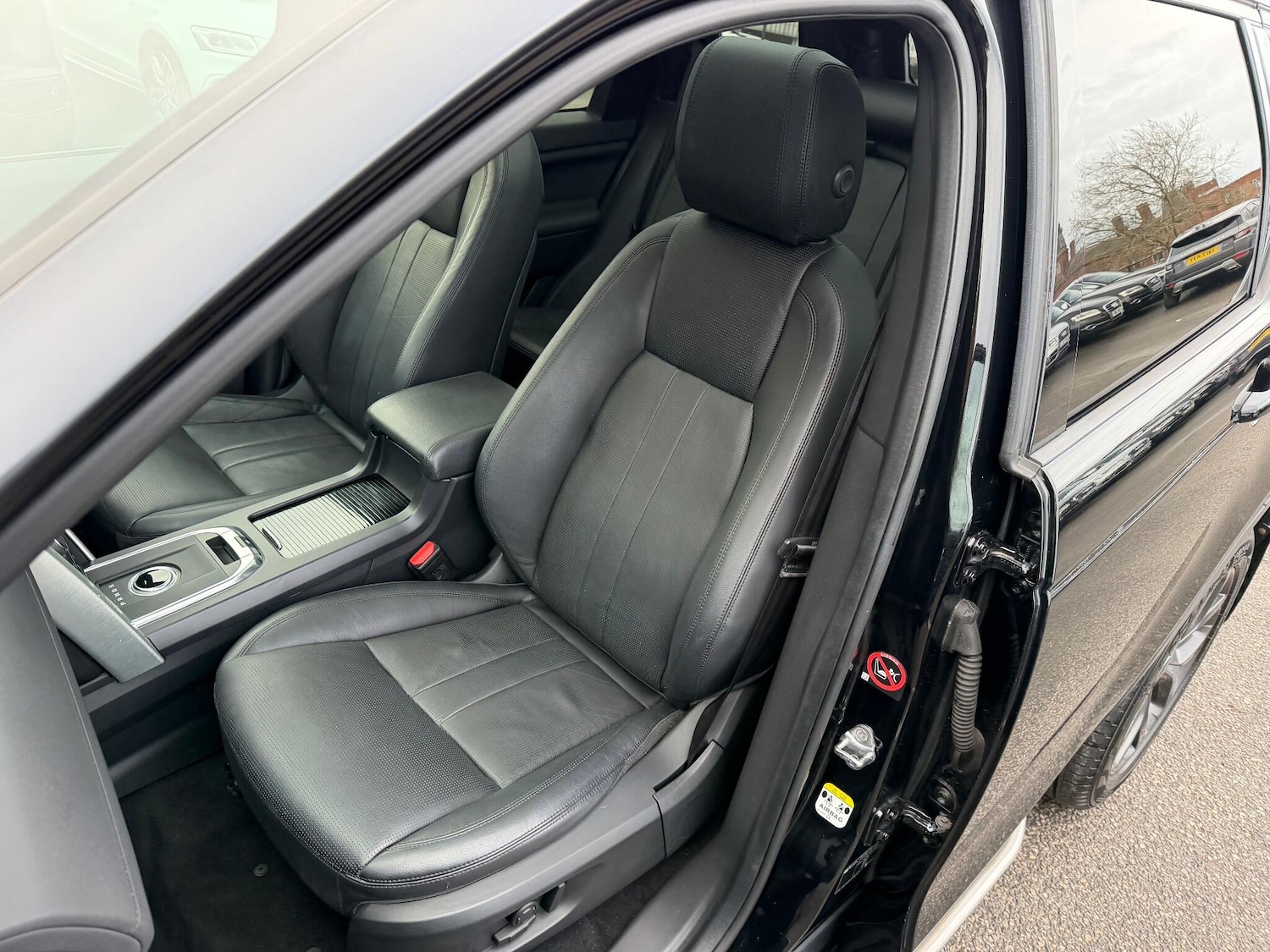 Used Land Rover Discovery Sport 2018 for sale - 77156170: Photo 18