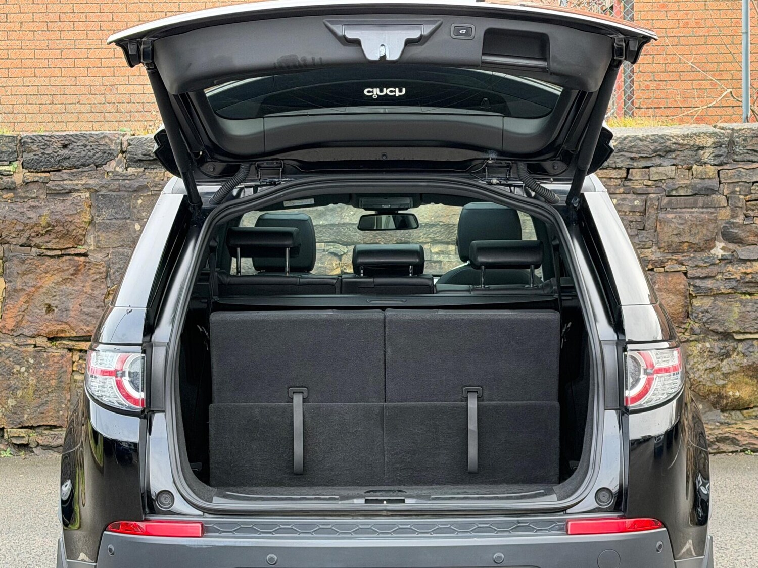 Used Land Rover Discovery Sport 2018 for sale - 77156170: Photo 23