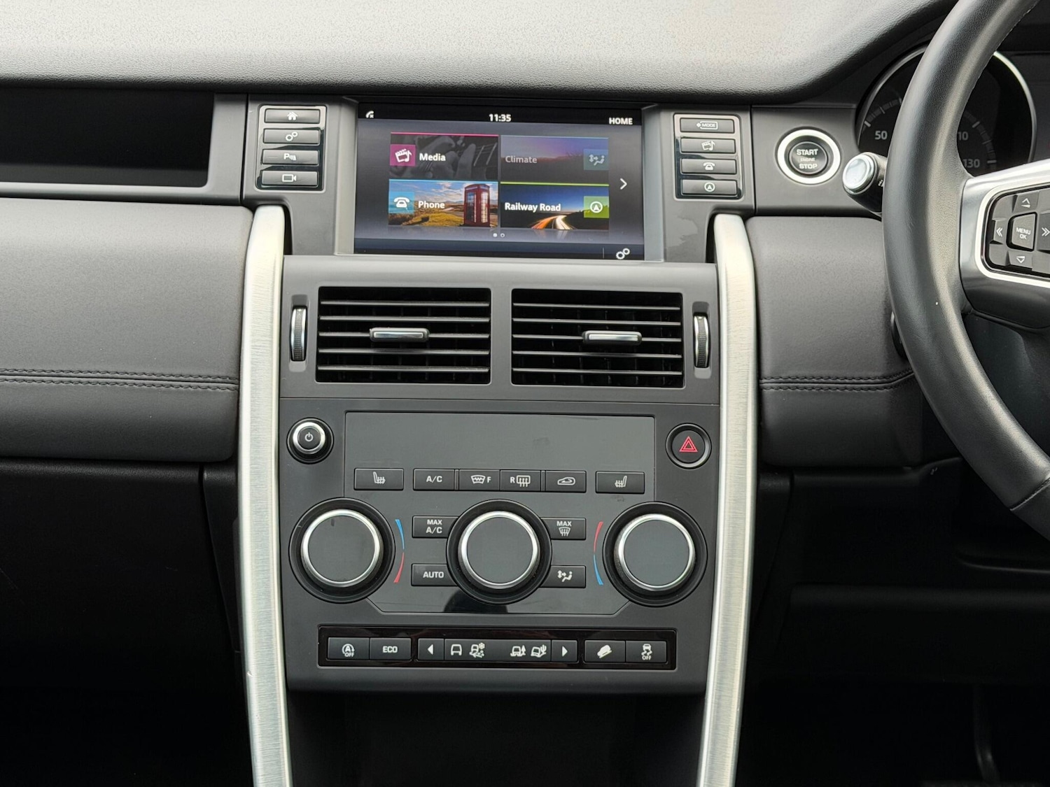 Used Land Rover Discovery Sport 2018 for sale - 77156170: Photo 27