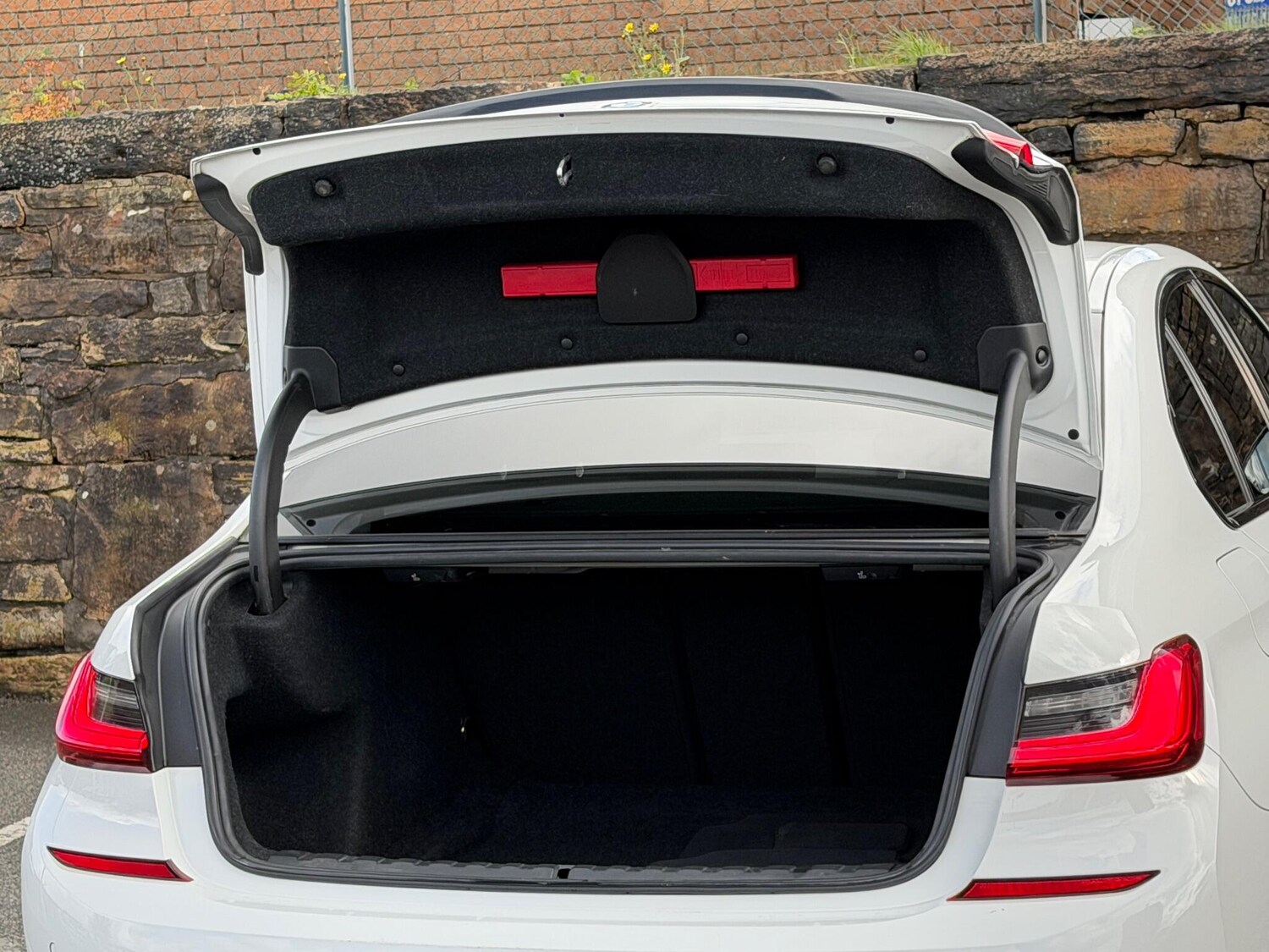 Used BMW 3 Series 2020 for sale - 76259257: Photo 19