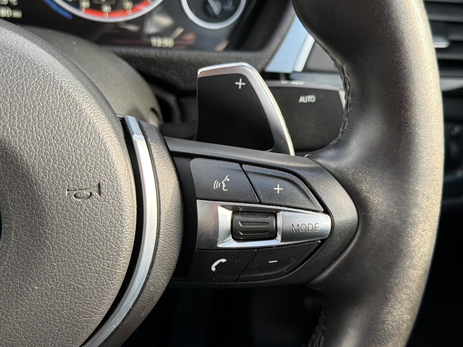 Used BMW 3 Series 2017 for sale - 76562323: Photo 24