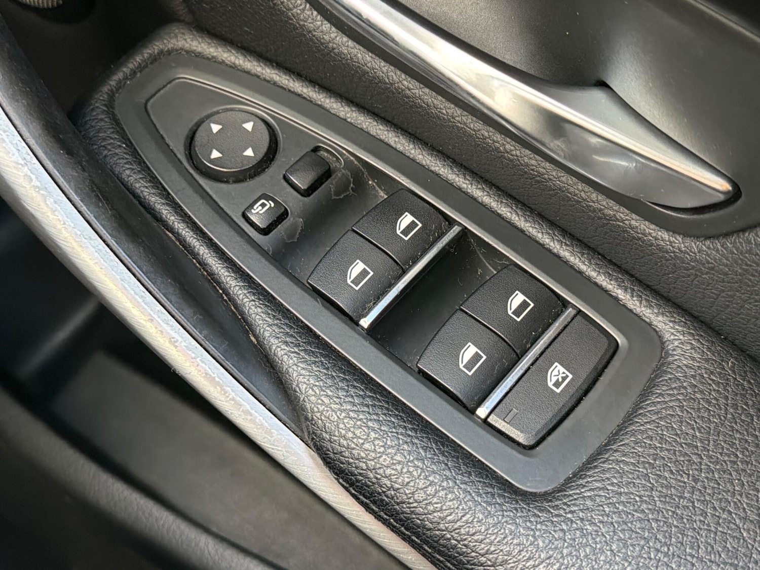 Used BMW 3 Series 2017 for sale - 76562323: Photo 32