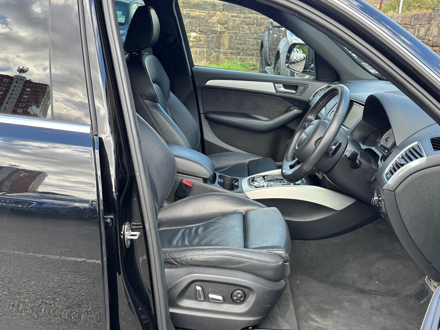 Used Audi Q5 2016 for sale - 76989247: Photo 14