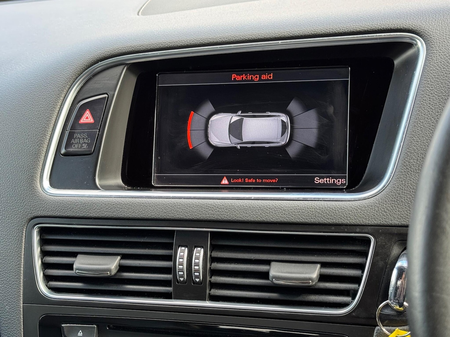 Used Audi Q5 2016 for sale - 76989247: Photo 36