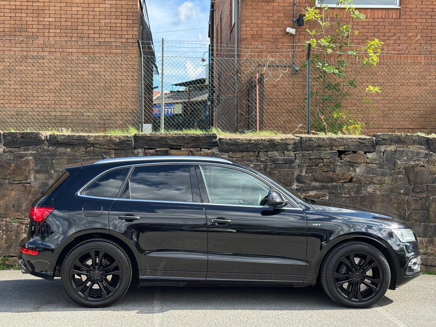 Used Audi Q5 2016 for sale - 76989247: Photo 8