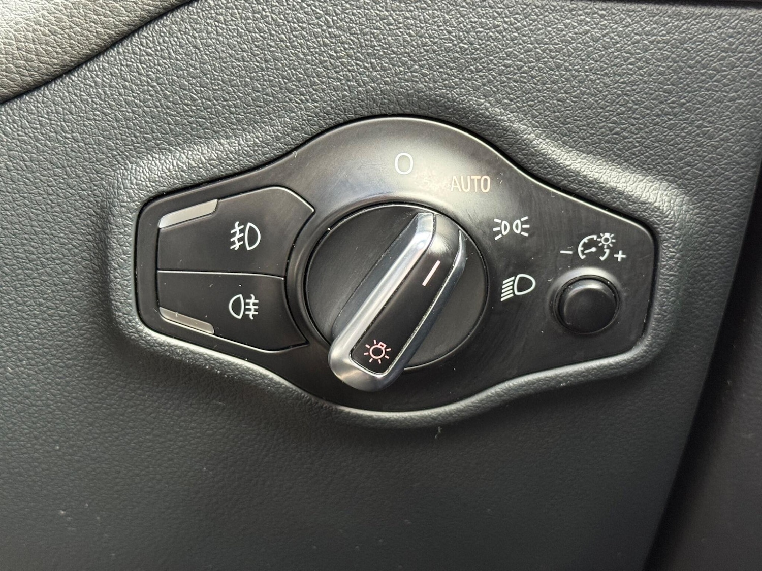 Used Audi SQ5 2014 for sale - 76161101: Photo 50