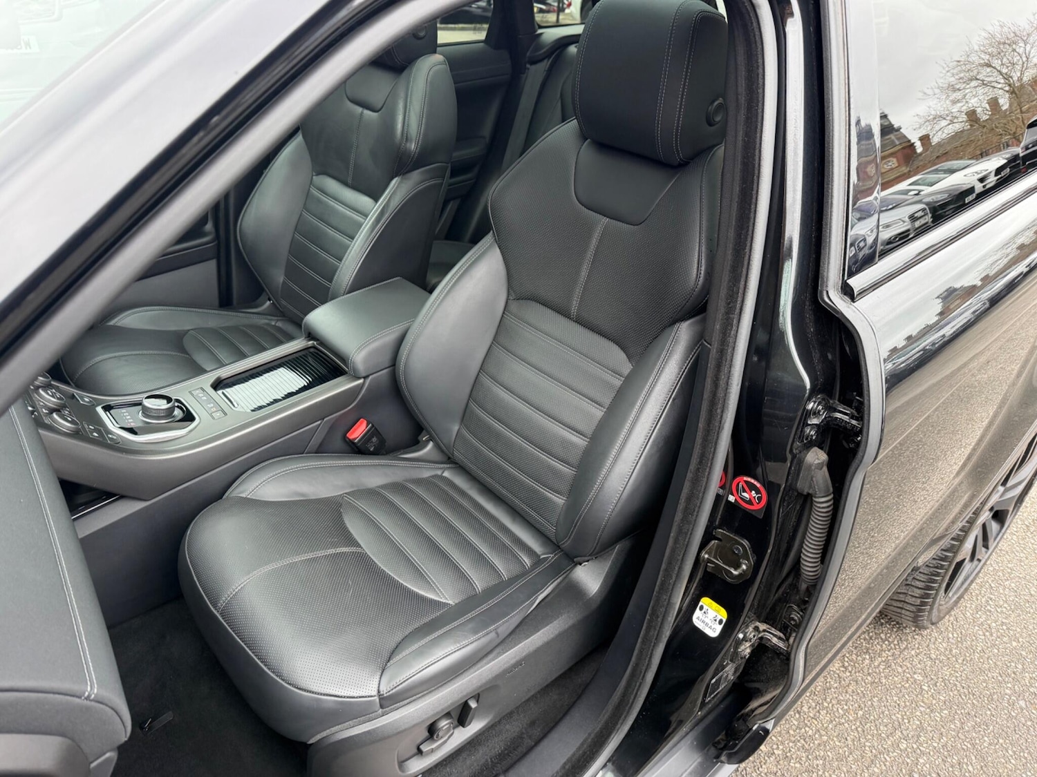 Used Land Rover Range Rover Evoque 2018 for sale - 76994746: Photo 18