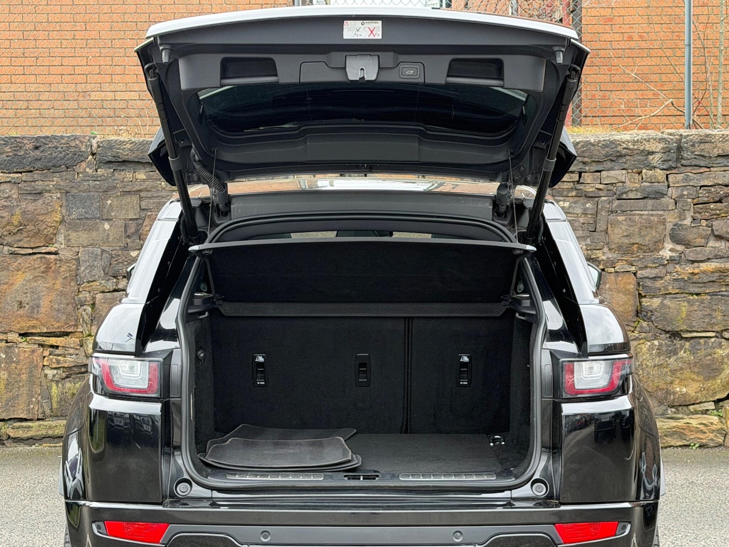 Used Land Rover Range Rover Evoque 2018 for sale - 76994746: Photo 22