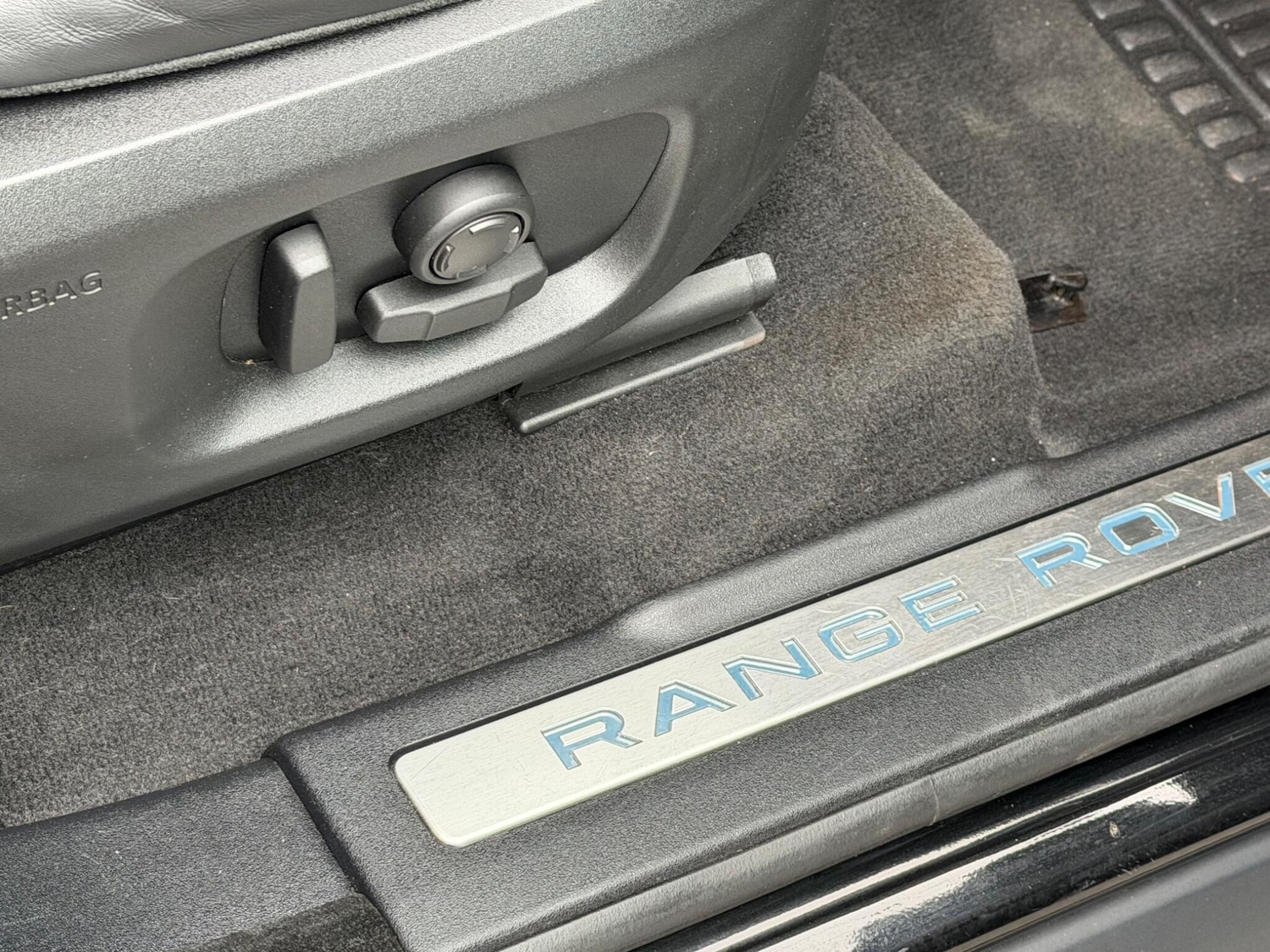 Used Land Rover Range Rover Evoque 2018 for sale - 76994746: Photo 46