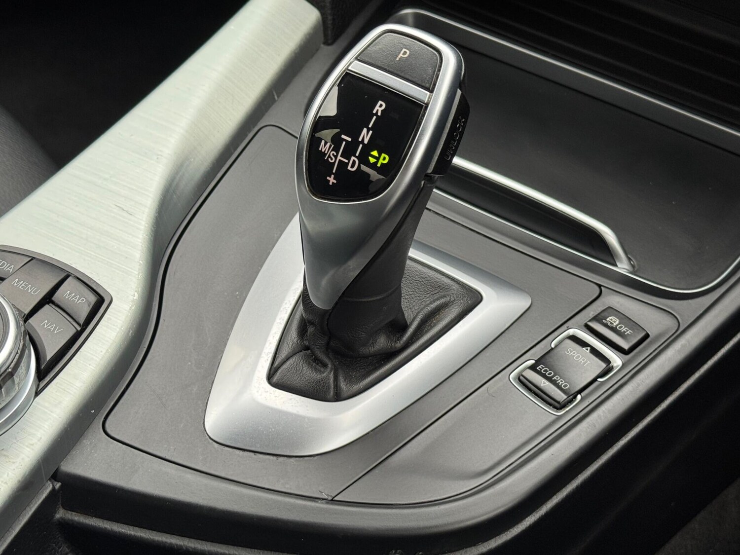 Used BMW 3 Series 2017 for sale - 76161109: Photo 40