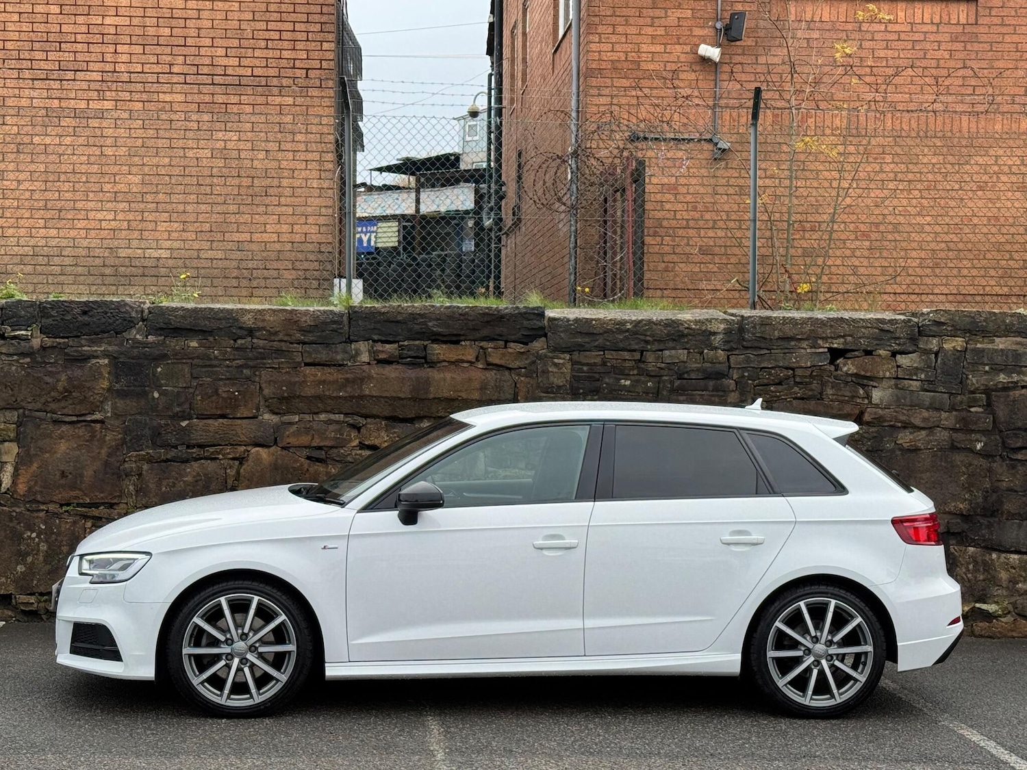 Used Audi A3 2018 for sale - 76318040: Photo 4