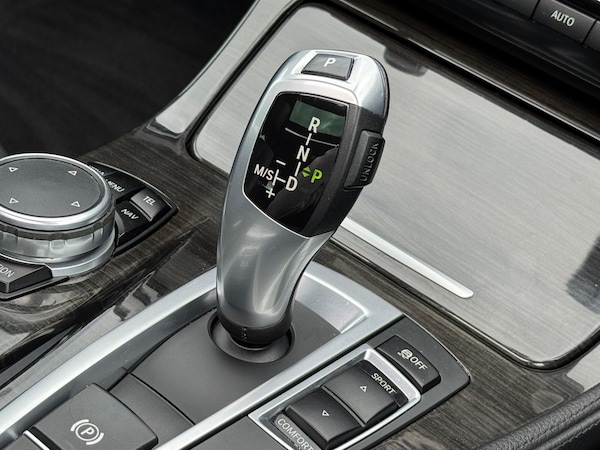 Used BMW 5 Series 2015 for sale - 76161111: Photo 45