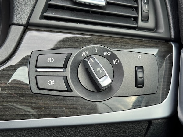 Used BMW 5 Series 2015 for sale - 76161111: Photo 55
