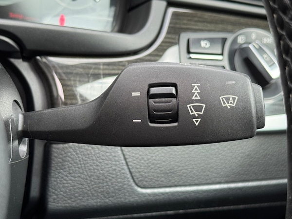 Used BMW 5 Series 2015 for sale - 76161111: Photo 63