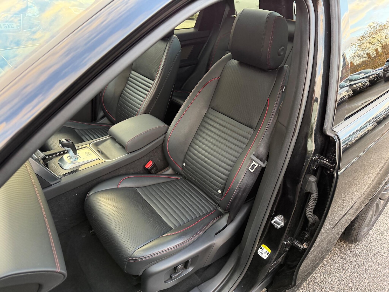 Used Land Rover Discovery Sport 2019 for sale - 76360277: Photo 18