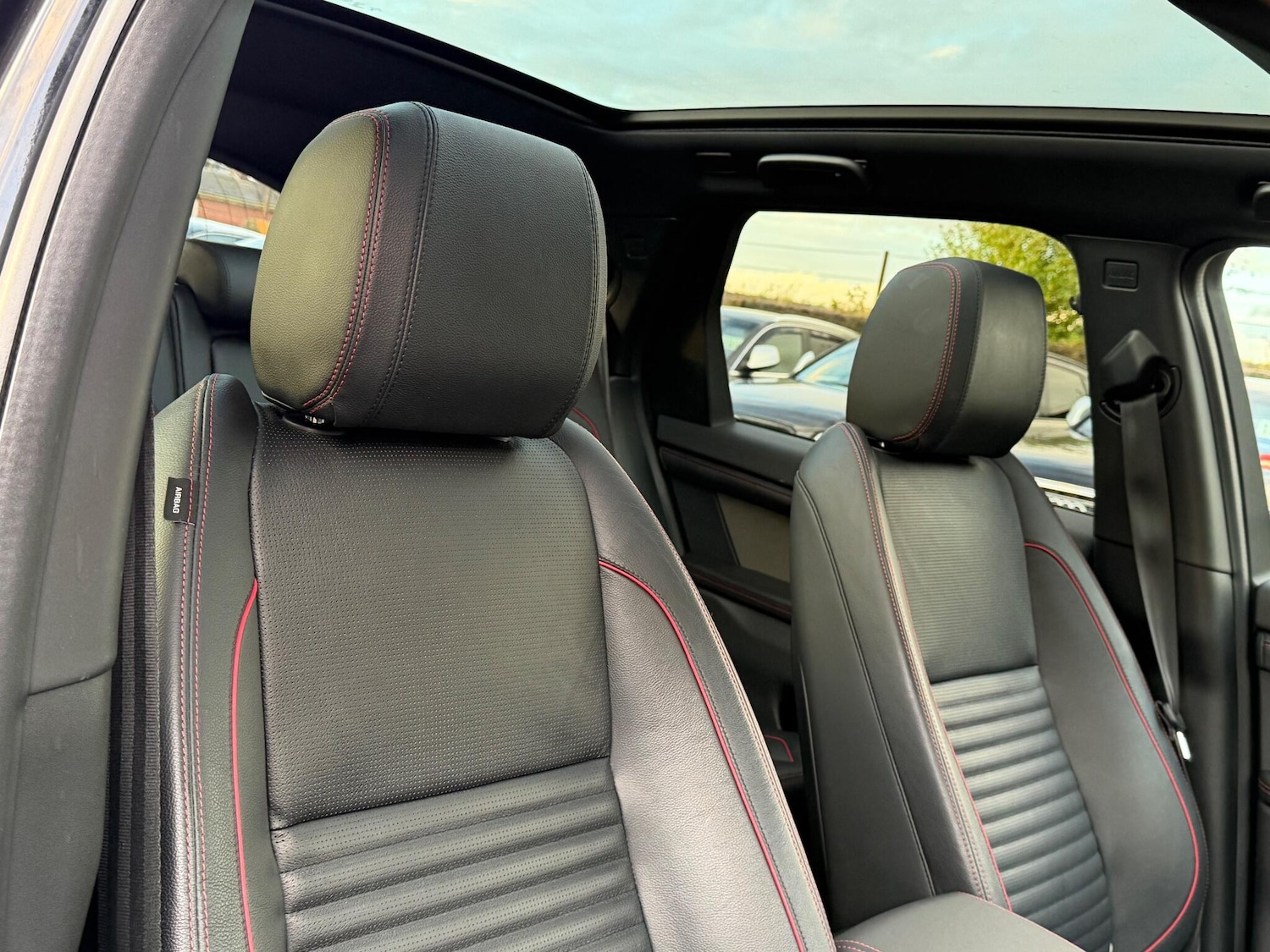 Used Land Rover Discovery Sport 2019 for sale - 76360277: Photo 19