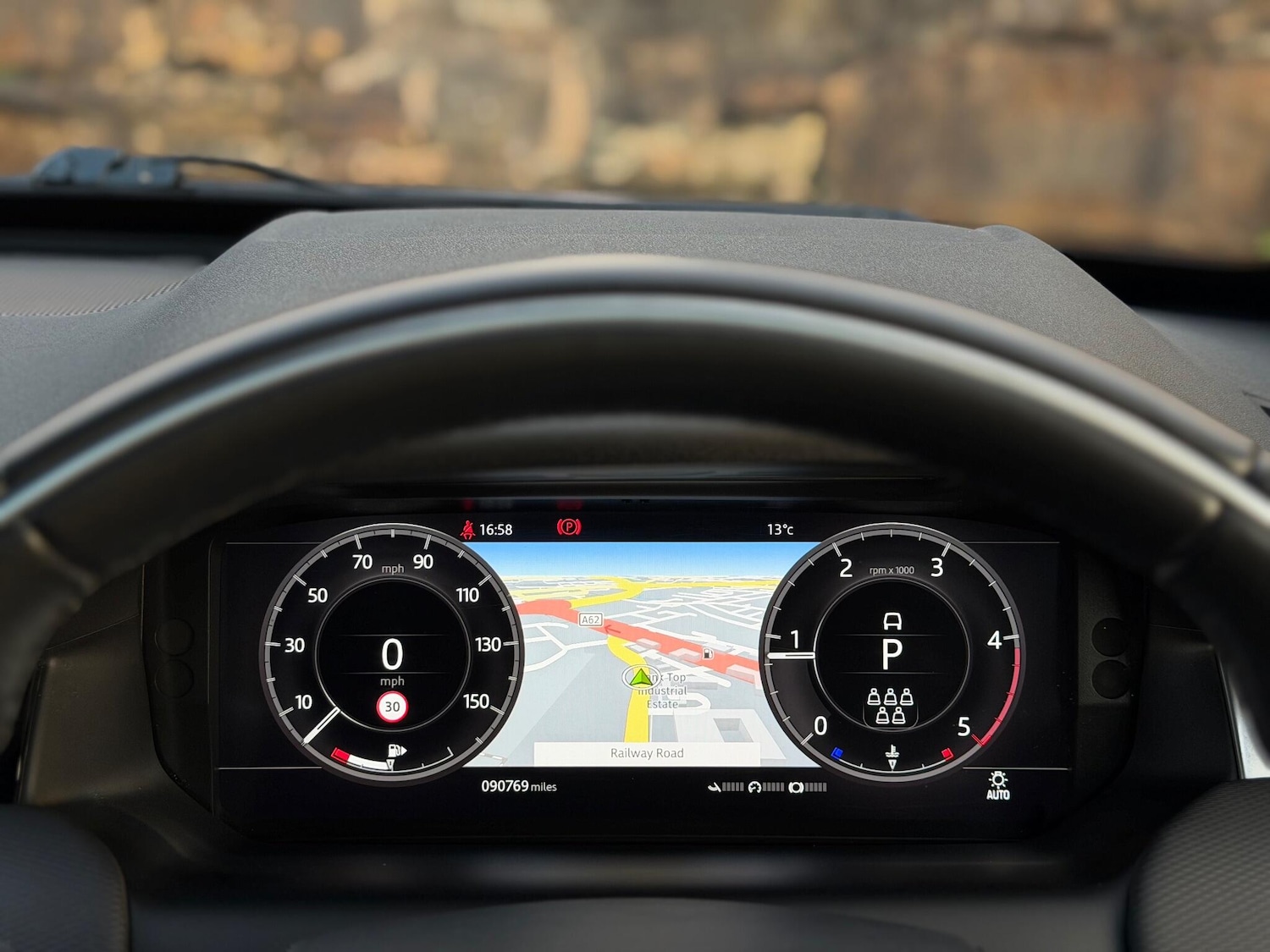 Used Land Rover Discovery Sport 2019 for sale - 76360277: Photo 25