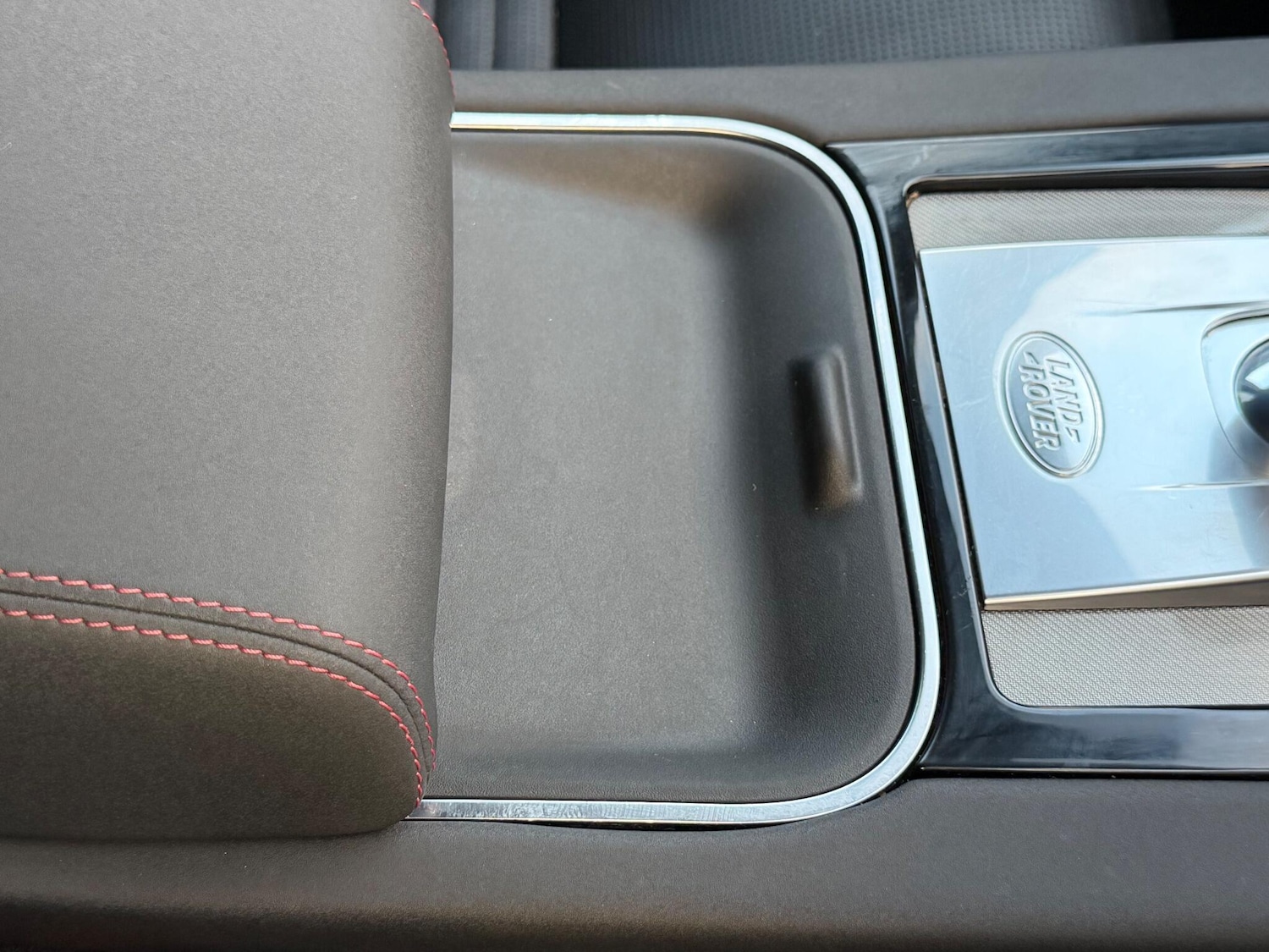 Used Land Rover Discovery Sport 2019 for sale - 76360277: Photo 42